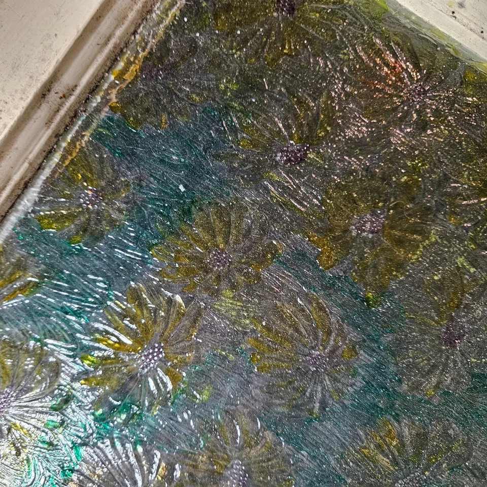 Antique Florentine Privacy Glass Window Pane Color Tinted Embossed Flowers Daisy - Image 4 of 4