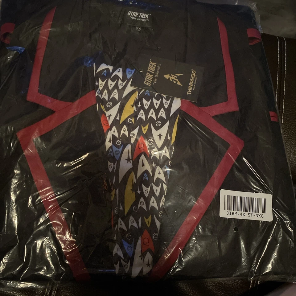 Blazer Star Trek de Her Universe Talla Pequeña 4XL Foto 4 de 4