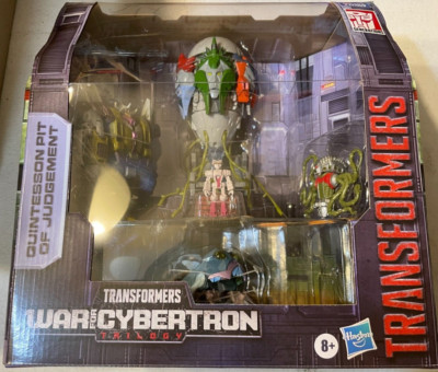 Hasbro Transformers Quintesson Pit Of Judgement SDCC exclusive Action Figure