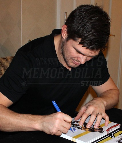 Chris Kunitz Pittsburgh Penguins Signed Autographed Home Action 8x10 - Picture 2 of 2