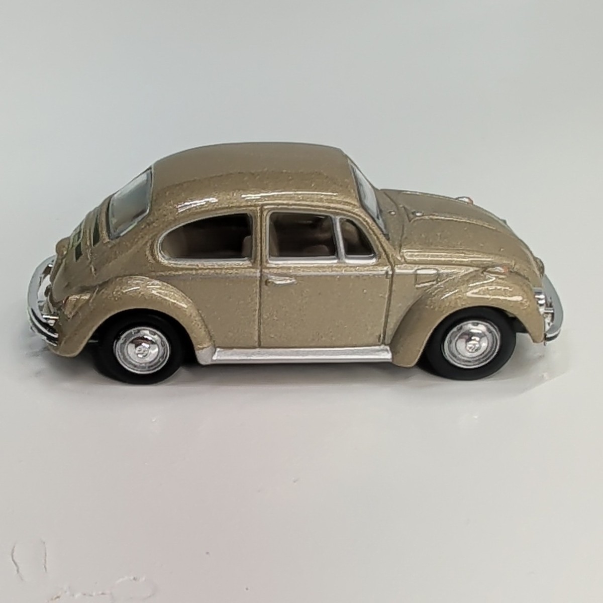 Hongwell Cararama Volkswagen Beetle Mini Die Cast Car 1:72 Loose