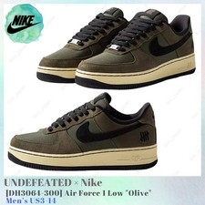 EUC Nike Air Force 1 Low SP Undefeated \