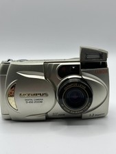 Olympus Camedia D-450 Zoom Digital Camera 1.3 Megapixels