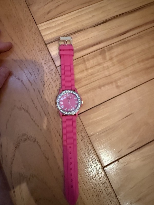 Geneva hot pink watch With Bling  Silicone Band Needs Battery