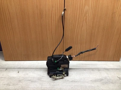 Land Rover Discovery 2 Td5 V8 Drivers Side Rear Door Lock Actuator OSR FQM100700 - Image 1 of 4