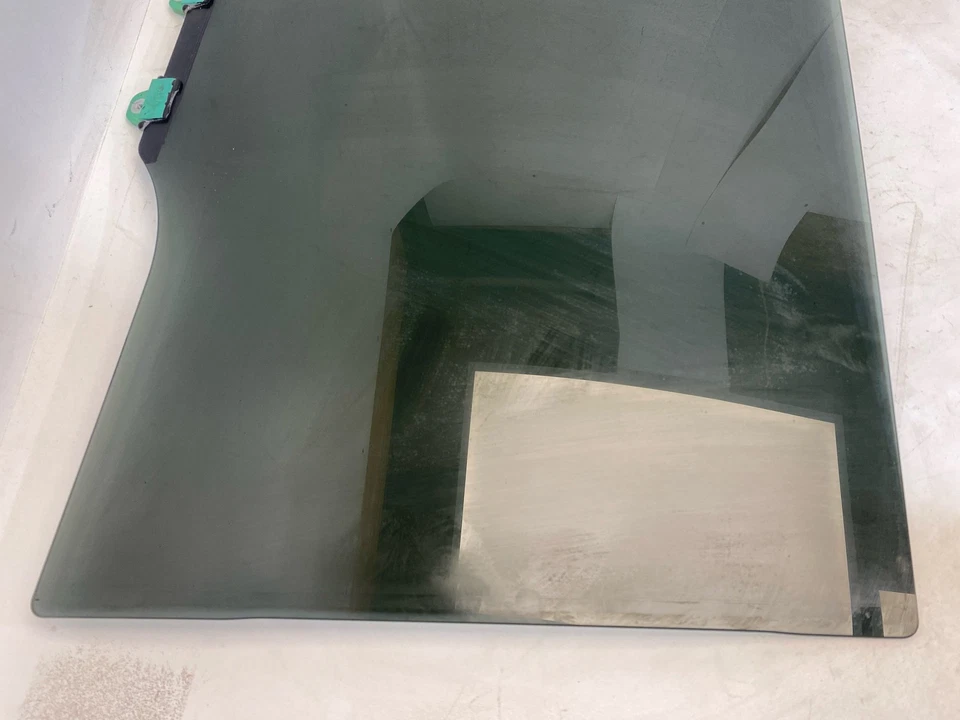 Fits 2018 - 2025 HONDA ODYSSEY Rear RH Passenger Door Glass Window OEM - Image 3 of 4