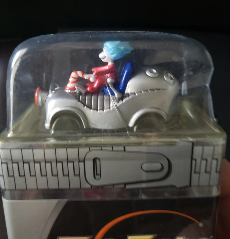 2003 Radio Shack Cat In The Hat Zipzaps Micro RC NIP - Image 4 of 4
