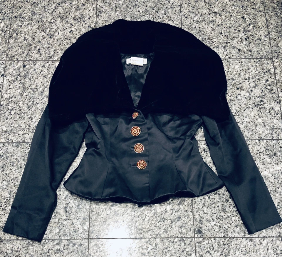 Yves Saint Laurent 1995 Rive Gauche Negro Seda Falda Chaqueta Corazón Broche Traje Foto 4 de 4