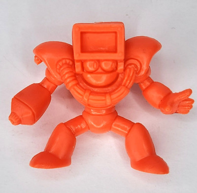WARS MAN 半透明オレンジフィギュア Rockman Corner: MDLX Cut Man, Zero Colored Prototype Shown at All