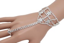 Women Silver Metal Hand Chain Bracelet Flower Charm Slave Ring Bridal Fashion