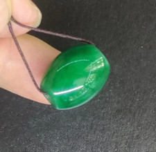 Natural Chinese Jade Jade Green Bucket Bead Road Pass Pendant