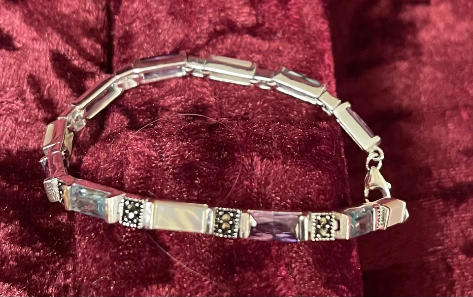 Pulsera Tenis Plata de Ley 925 con Nácar, Amatista, Cristal Marcasita Foto 3 de 4