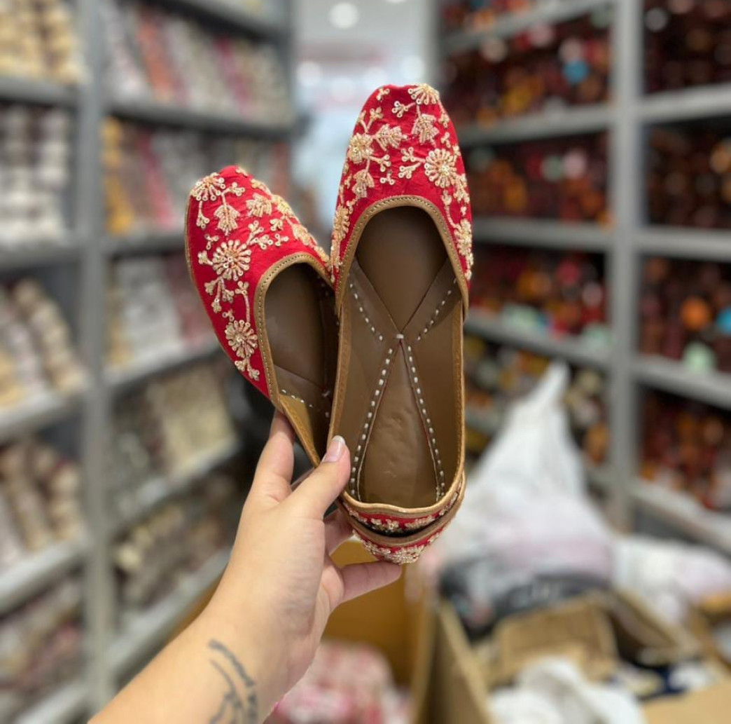 Bailarinas Étnicas Indianas Para Mujeres Con Bordado, Talla UK 4-8, Lindas Rojas