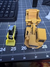 1/64 Diecast Norscott Caterpillar 613C Scraper matchbox skid steer construction