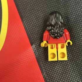 Lego Minifigure REAL MINI FIG MARVEL SPIDERWOMAN Spider-woman SDCC ^