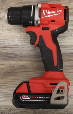 MILWAUKEE TOOLS 3601-20 WITH 2.0AH BATTERY