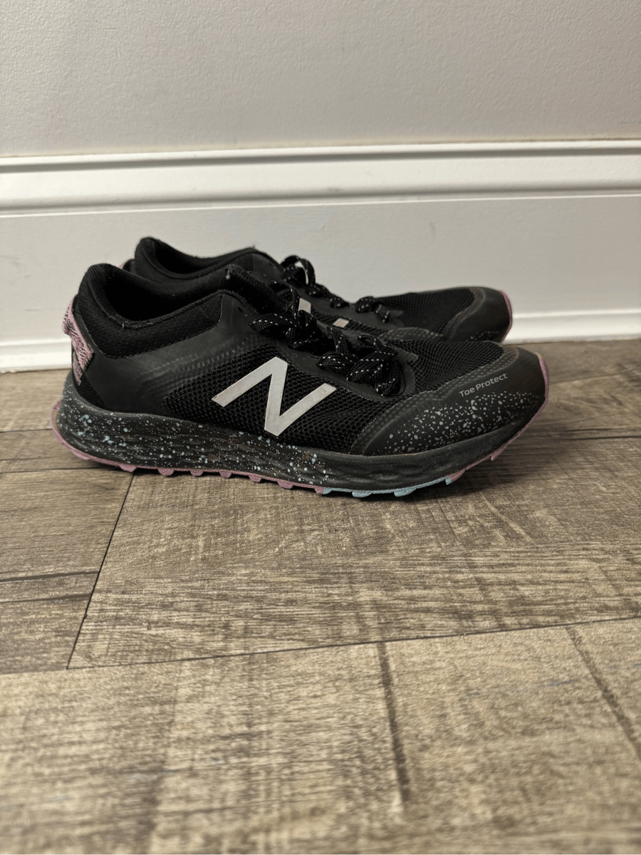 New Balance Arishi WTARISK1 Running Shoes Black Purple Blue