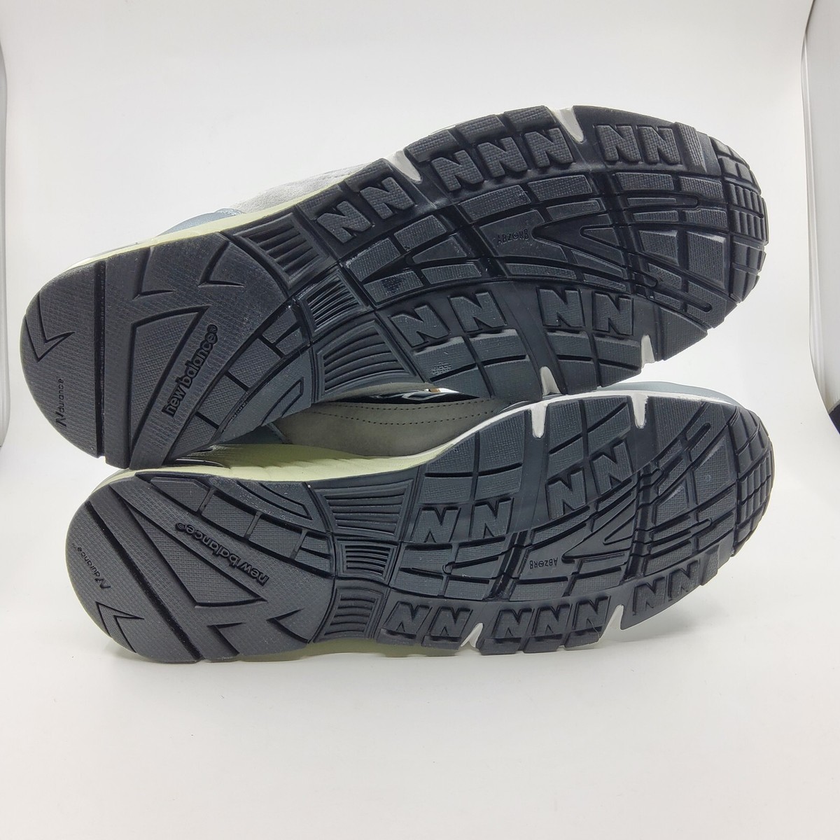 New Balance 991 M991SKR Made In England Silver/Black/Navy