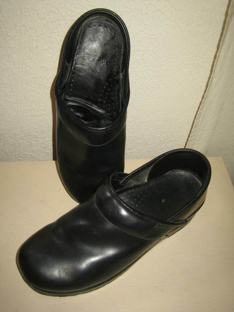 DANSKO  SOLID GLOSS BLACK LEATHER PROFESSIONAL CL… - image 3