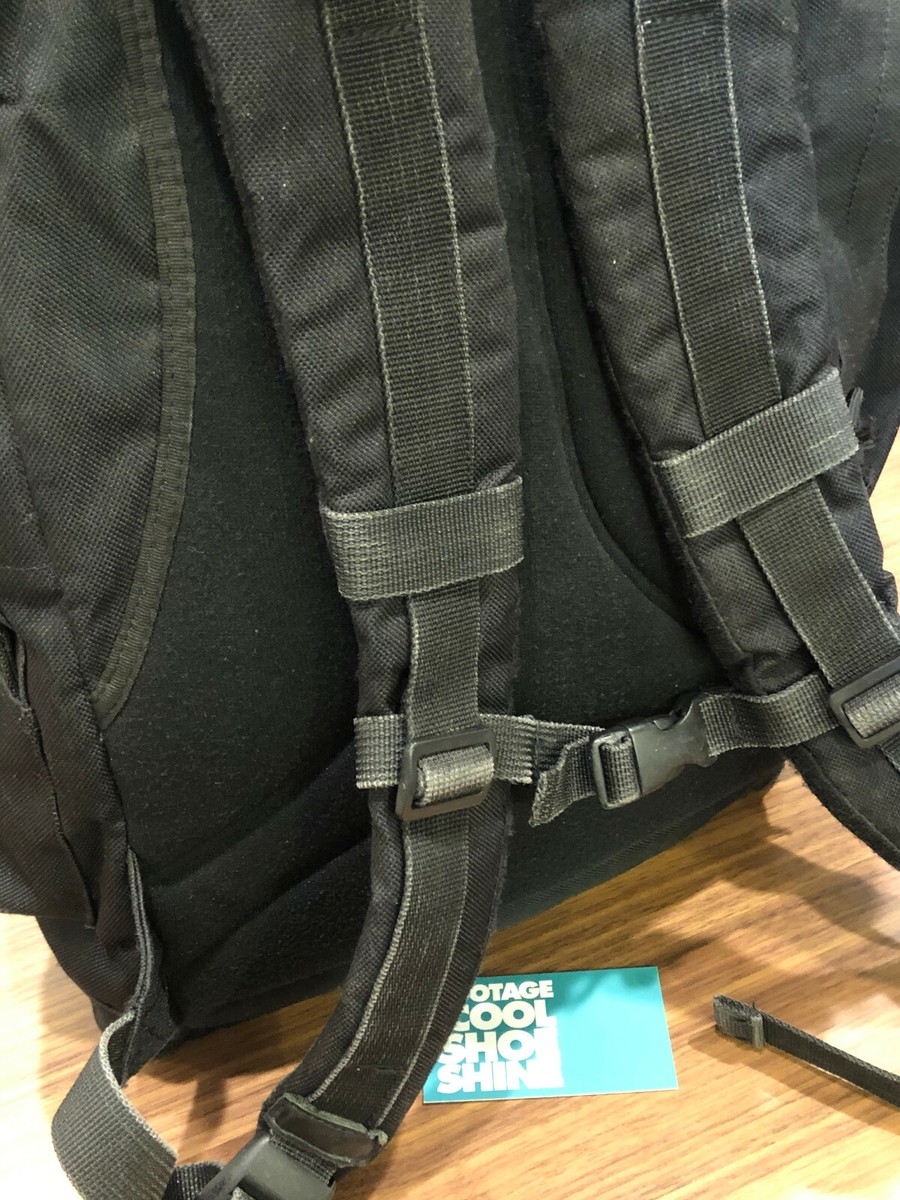 VINTAGE EARLY 2000s SUPREME BOX LOGO CANVAS BACKPACK BLACK VINTAGE EARLY 2000s SUPREME BOX LOGO CANVAS BACKPACK BLACK