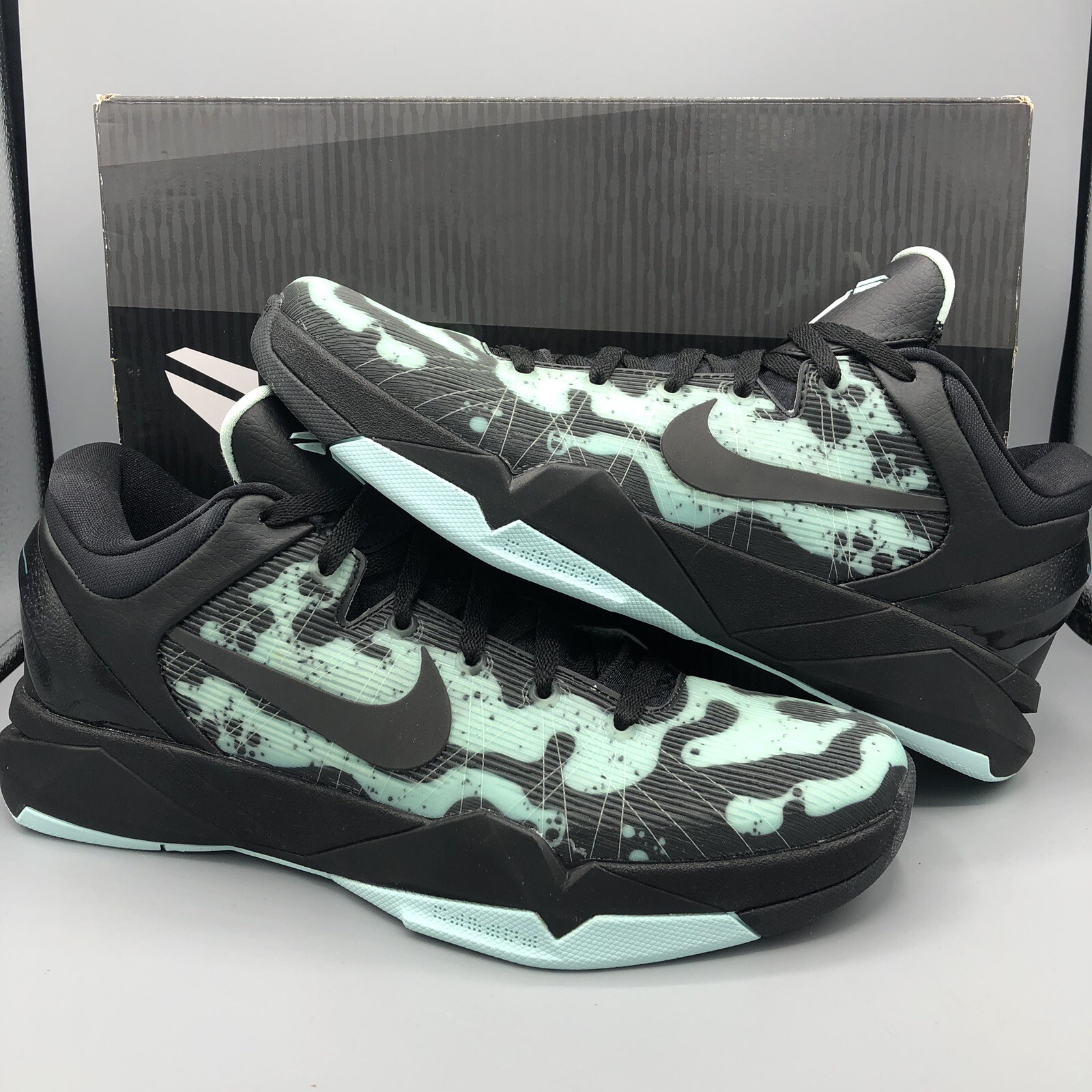 kobe 7 poison dart frog for sale