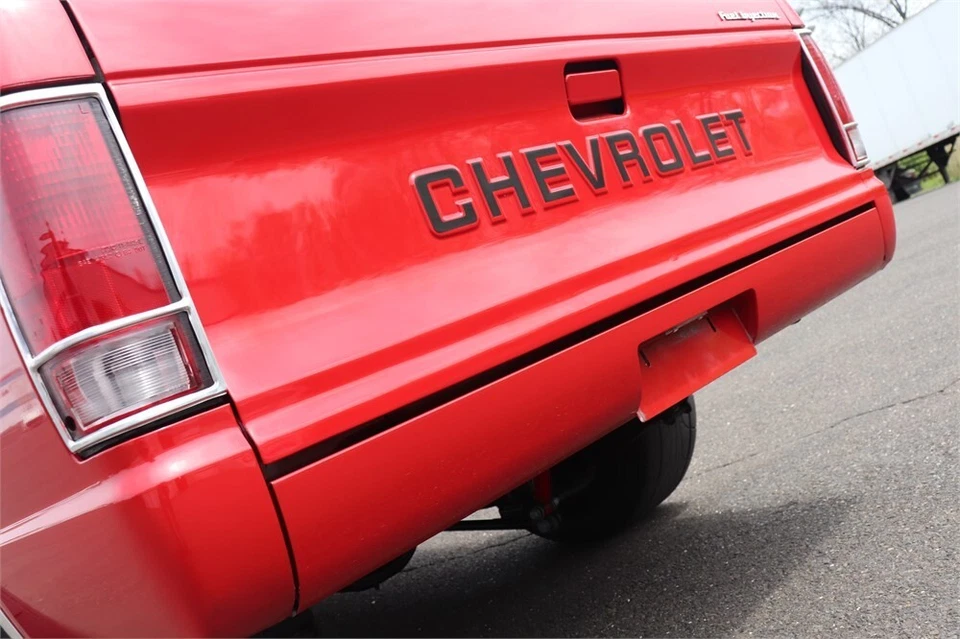 Parachoques trasero con placa central de caja para Chevy S10 GMC S15 Sonoma 1982-1993 Foto 2 de 2