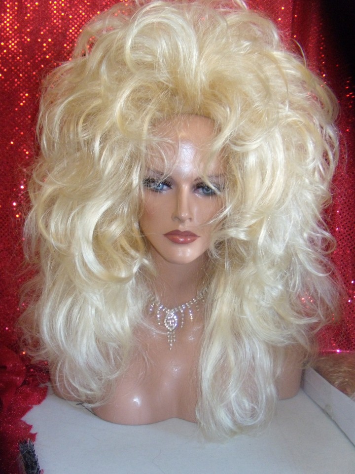 HALLOWEEN SPECIAL VEGAS GIRL WIGS PICK A COLOR WHISPY CURL LONGEST FUN