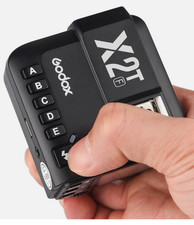 US Godox X2T-F TTL HSS Wireless Bluetooth Camera Flash Speedlite Trigger Fr Fuji