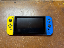 Nintendo Switch HAC-001(-01) Fortnite Wildcat Console Bundle
