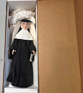 Blessing Nun Doll- School Sisters of Notre Dame Original Box