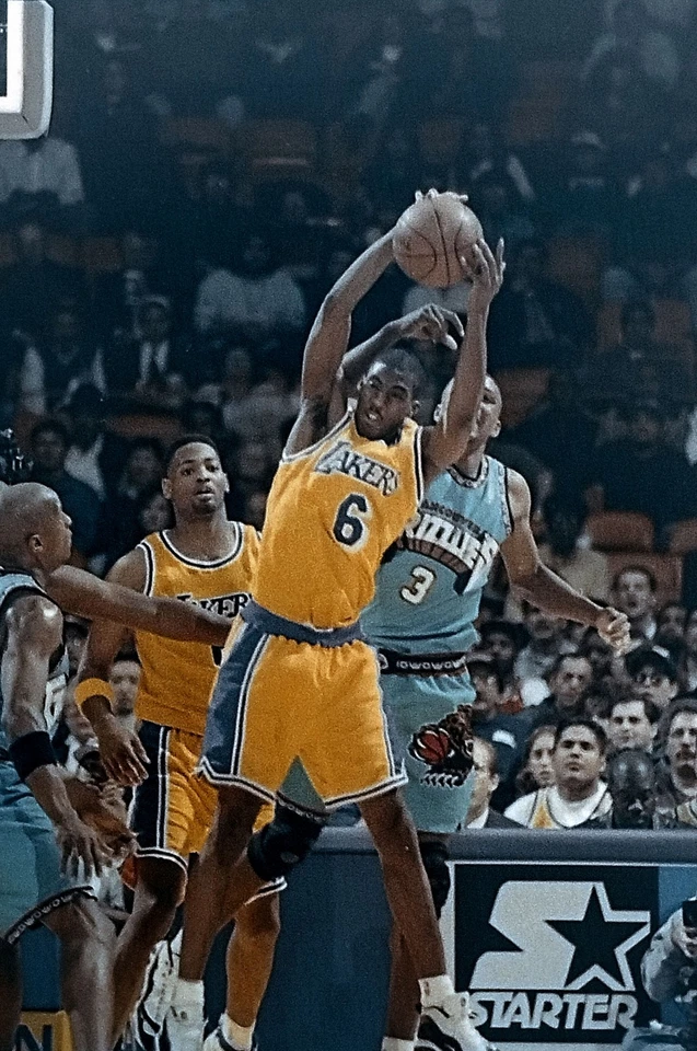 Kobe Bryant Los Angeles Lakers Lote de 35 mm Negativos 2001 Vs Vancouver Grizzlies Foto 4 de 4