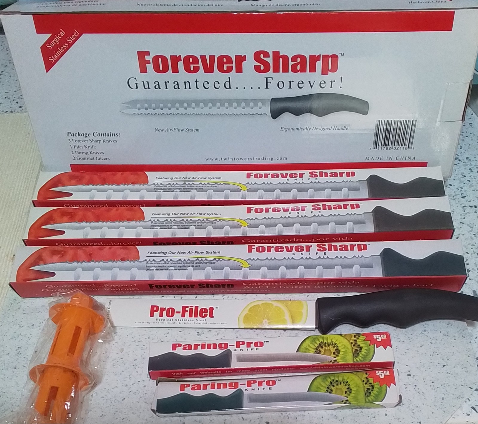 Forever Sharp Knife Set 8pc carving , bread, paring, filet, and 2 juicers. New