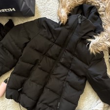 Schwarze Winter Jacke Größe S Damen mit Kap...