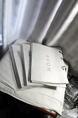Lot of 26 Large Avon Shopping / Delivery / Gift Bags with Handles 16 X 12 X 6