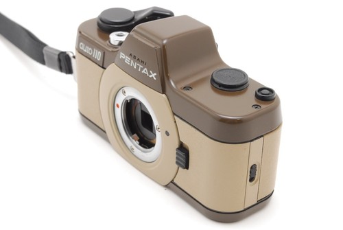 [NEAR MINT] Pentax Auto 110 Safari Maroon SLR Film Camera 24mm F2.8 Flash JAPAN - Picture 3 of 9