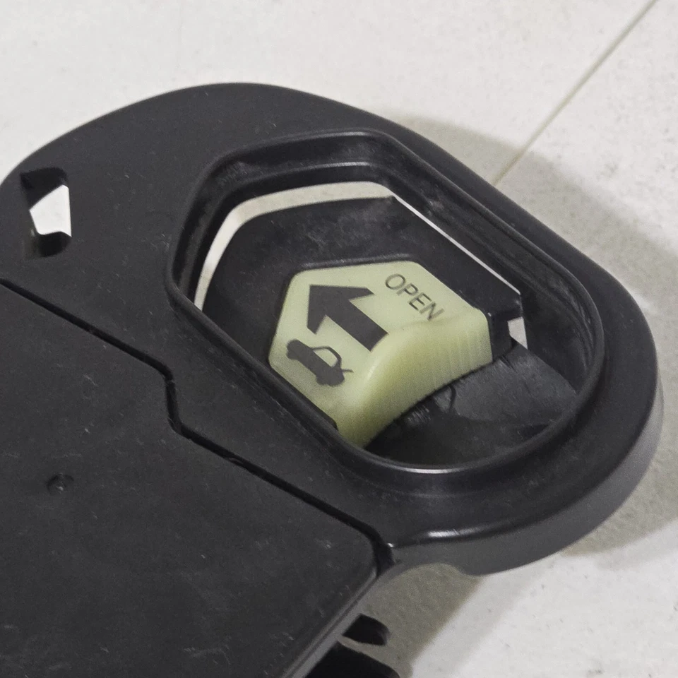 04-08 Honda Accord ACURA TSX trava de porta-malas tampa atuador trava liberação de passageiros fabricante de equipamento original - Imagem 3 de 4