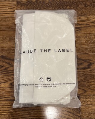 LAUDE THE LABEL brand cream white Canvas Drawstring Backpack Tote White Laude the Label Convertible Backpack | | Mercari main image 4