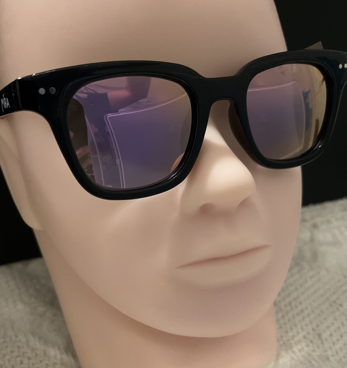 New Mira Sunglasses Mira Sunglasses | Lost in Paradise main image 4