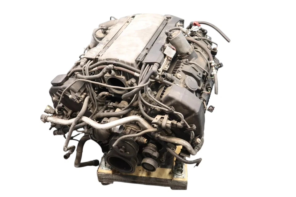 04-05 BMW 645Ci 545i 745Li 4.4L V8 N62 Conjunto de motor 135 k millas OEM Foto 2 de 4