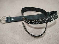 STADDED FAUX LEATHER BELT. SIZE32W