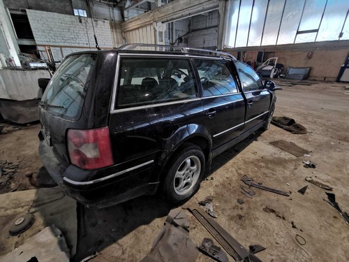 3b0839902 Panel podszewki drzwi GÓRA - TYŁ PRAWY do Volkswagen Pass UK2617756-07 - Zdjęcie 5 z 6