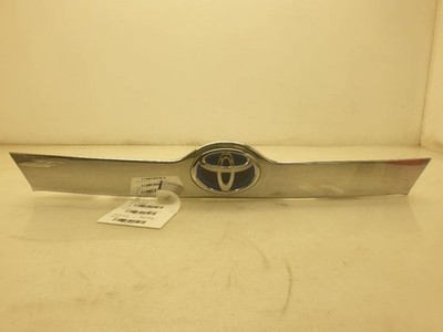 12 13 14 Toyota Camry Tail Finish Panel