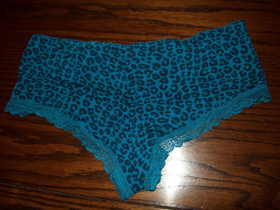 NUEVO CON ETIQUETAS BRAGAS CORTAS DE NIÑO APENAS HAY GO NIÑA RAYÓN SPANDEX VERDE AZULADO ANIMAL 2085 S/5 Foto 2 de 2