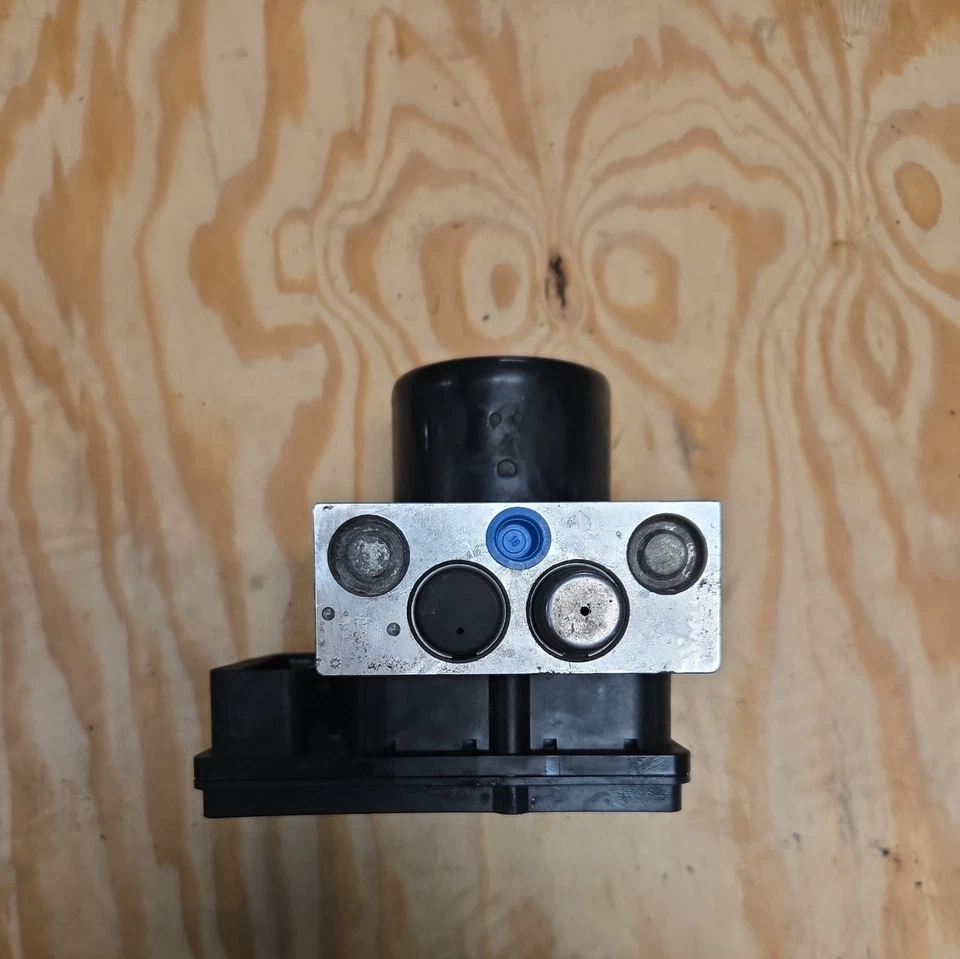 2005-2011 Nissan Frontier Xterra ABS conjunto de módulo de bomba de freio antibloqueio fabricante de equipamento original - Imagem 3 de 4