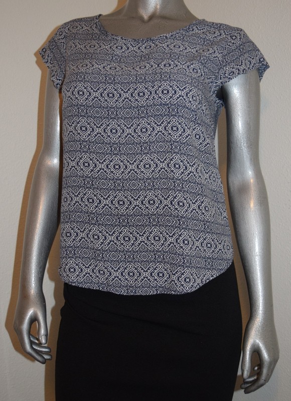 JNY JONES NEW YORK TOP - BLUE PRINT - MEDIUM