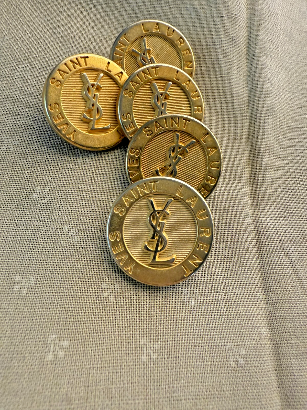 YVES SAINT LAURENT bottone vintage logo oro prezzo per bottone 20 mm