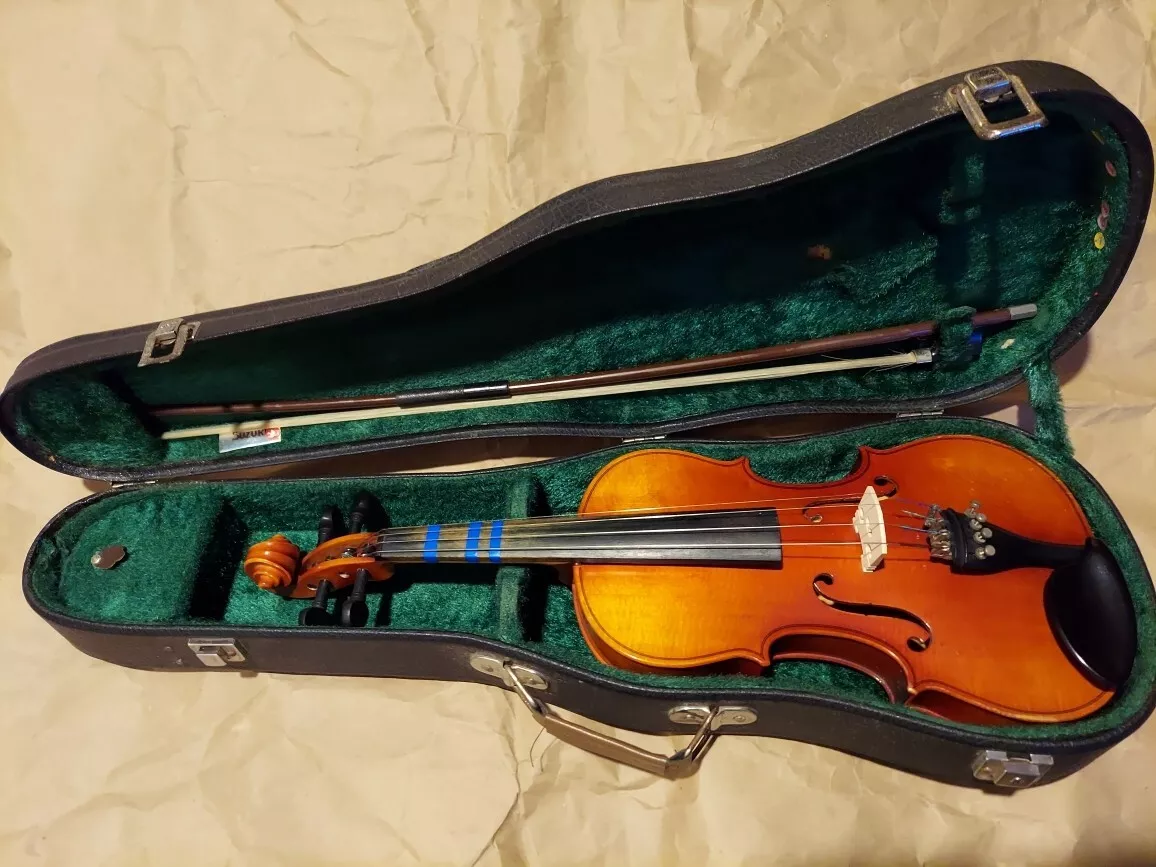 Suzuki Model 220 size 1/2 Violin, Japan (Nagoya) 1981, Very Good