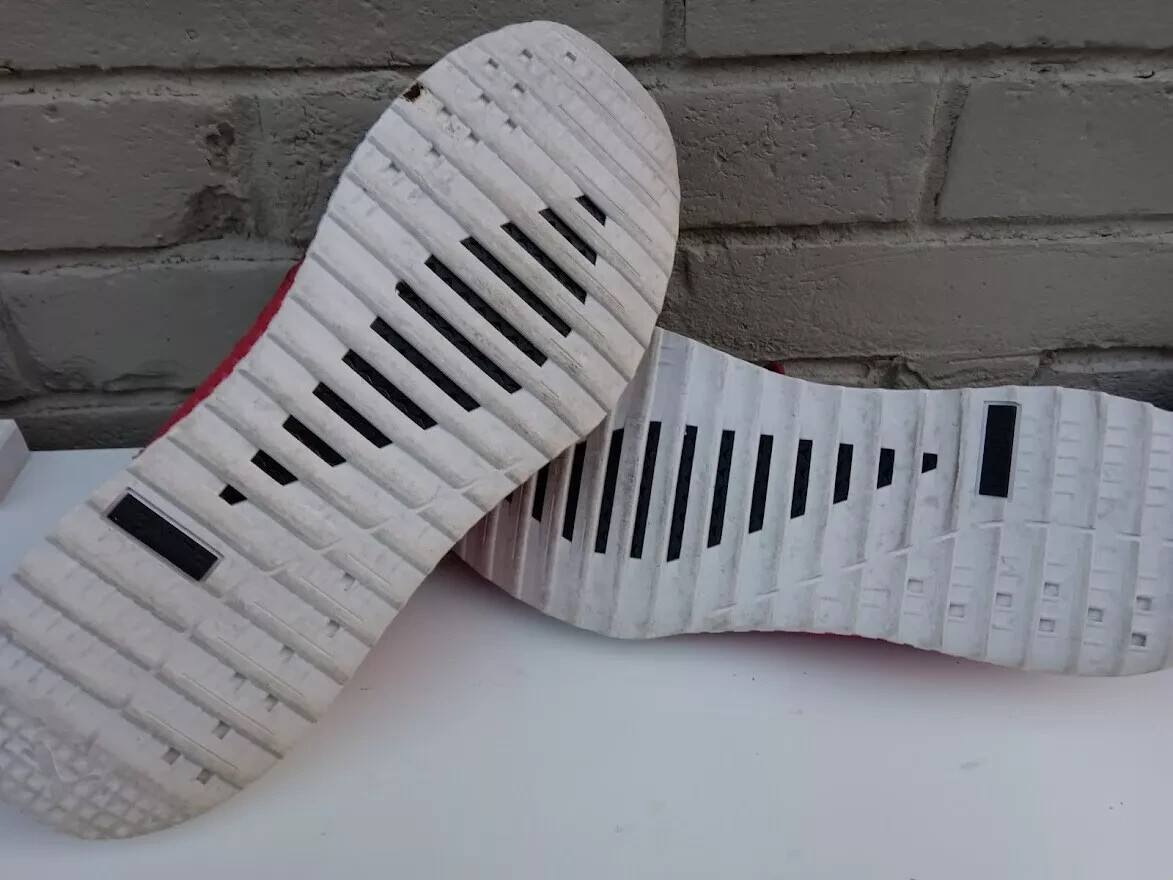 SAOLA Scarpe da ginnastica sportive sportive da uomo Puma Tsugi Netfit rosse bianche taglia 13 36462904