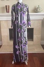 Ao Dai Vietnamese  Áo Dài Voan 4 Tà  Size M ,2X. Final Sale