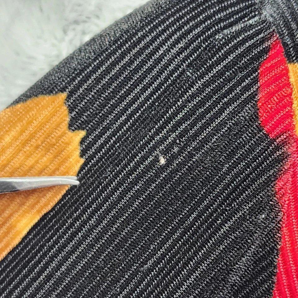 Jaqueta Joie De Vie Paris Feminina S Vermelha Preta Floral Veludo Veludo Frente Aberta - Imagem 3 de 4